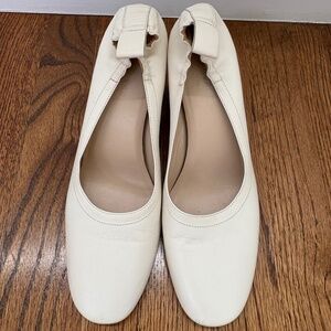 MADE IN ITALY leather pump